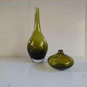 Set of Johanna Jelinek Ikea Salong green hand blown vases vintage glass art