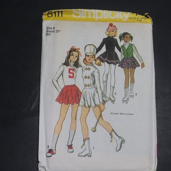 Simplicity 5111 Girls Cheerleader, Majorette et Costumes de patinage Patron de couture non coupé Taille 8 Poitrine 27"