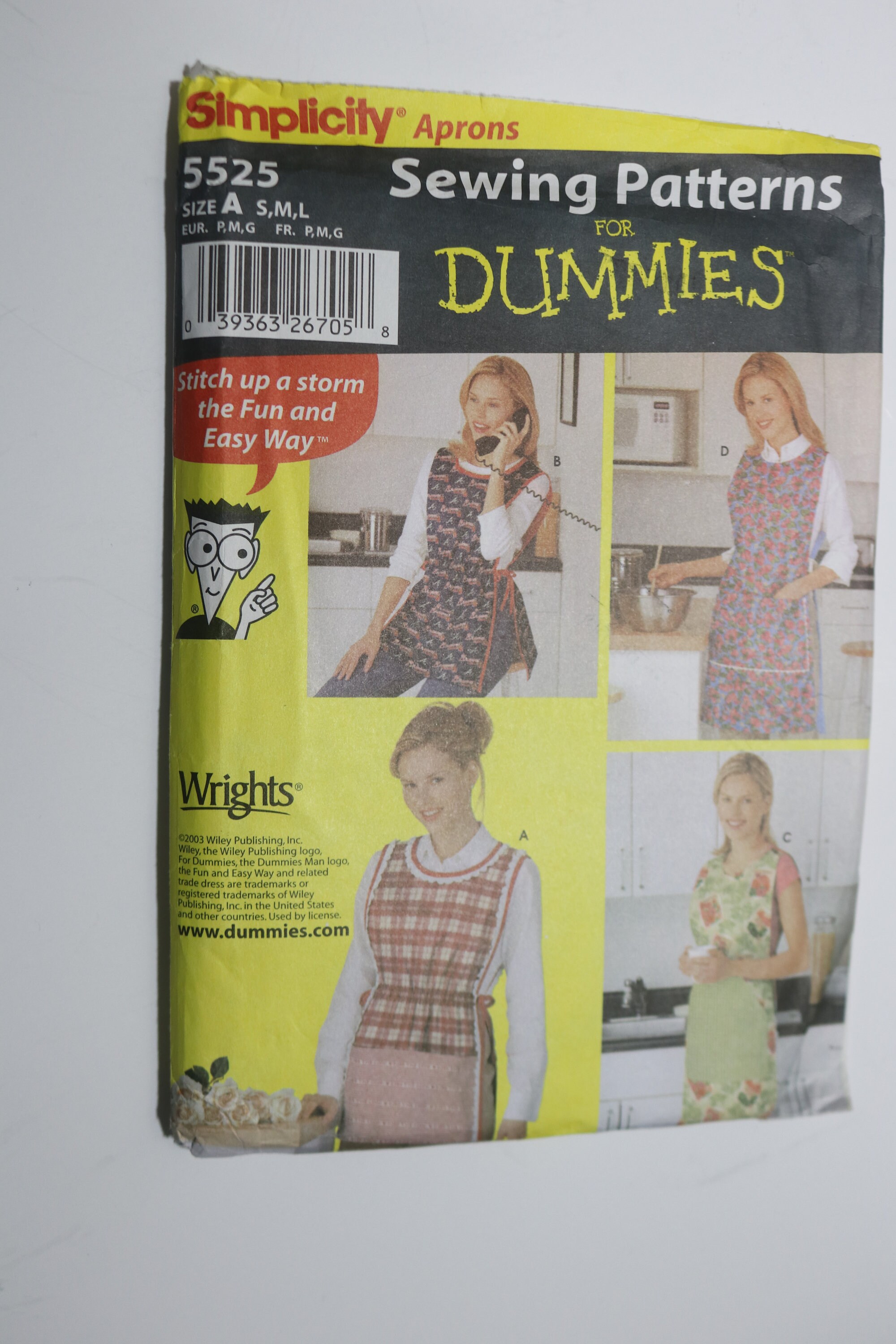 Free: Simplicity 5525 Sewing Patterns for Dummies Aprons - Sewing -   Auctions for Free Stuff