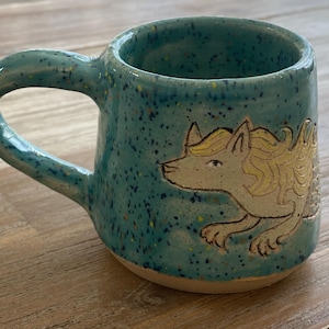 Handgjord sjöjungfrumugg