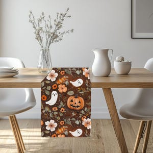 Halloween Table Runner, Ghost & Pumpkin Decor, Vintage Fall Table Setting, Rustic Home Decor, Spooky Autumn Table Decor, Seasonal Dining