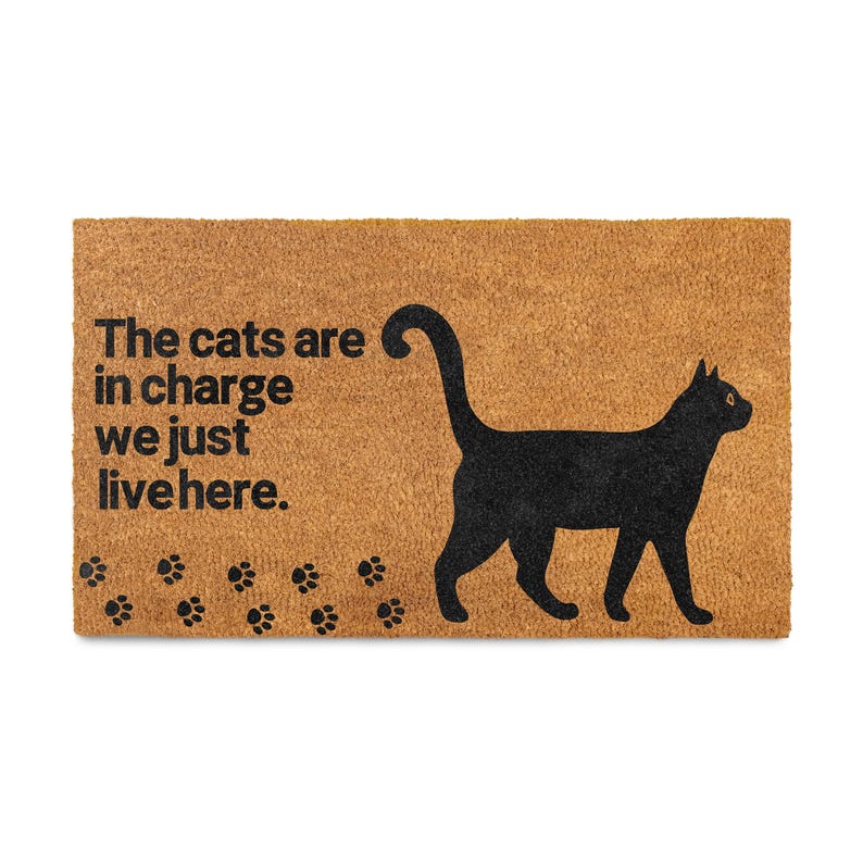 MAINEVENT Los gatos están al mando Felpudo de fibra de coco para gatos de 30 x 17 pulgadas, felpudos con temática de amantes de los gatos imagen 1