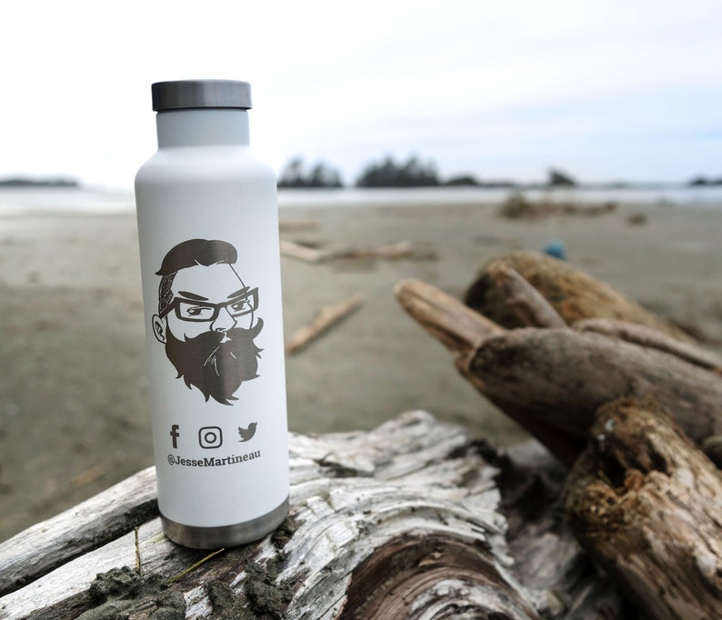 Custom Water Bottle 27 oz, Wide Mouth Insulated Water Bottle, Custom Digital Animation Portrait, Personalized Water Bottle M270GR image 1