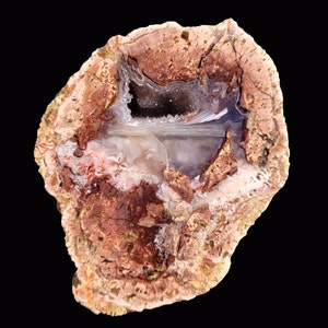 Potato Patch west thunderegg geode polished display piece