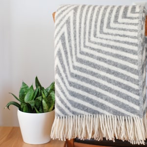 Warm New Zealand wool throw fringe natural soft wool blanket in ivory grey Wool geometric blanket home decor