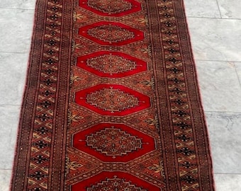 2'4 x 8フィートのヴィンテージランナーラグ、幾何学模様の