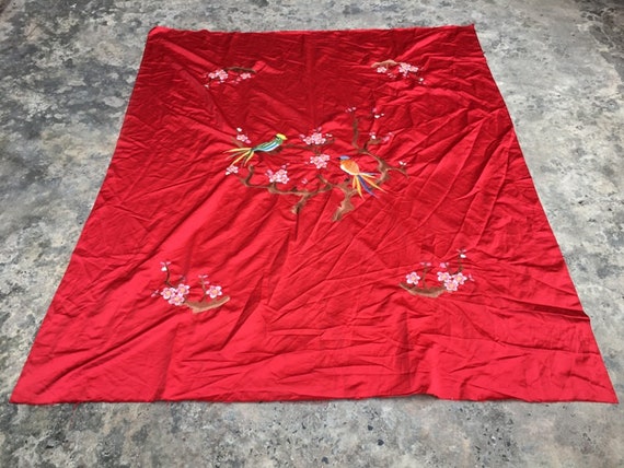 6x7 Low Price Vintage Chinese Tablecloth Silk Kitchen Dinning Table Cover Floral Home Living Tablecloth Chinese Bedspread Boho 192 x 147 cm