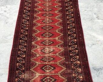 2'4 x 8フィートのヴィンテージランナーラグ、幾何学模様の