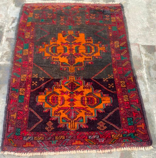 Low Price 105 x 75 cm Vintage Rug Afghan Rug Bedroom Rug Handmade Rug Mini Rug Floor Rug Tribal Rug Prayer Rug Wool Kilim Rug Flatweave Rug