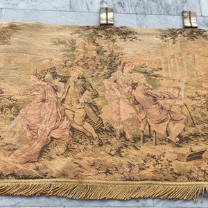 2X5 French Tapestry Vintage Tapestry Home Decor Traditional Wall Hangings, Goblins Romantic Tapestry, Medieval Floral Tapestry 150 x 70 cm