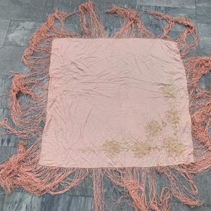 Antique Chinese Manila Hand Embroidery Silk Shawl floral shawl Embroidered Piano Shawl Long Frings Art décor FREE SHIPPING 115x110 cm