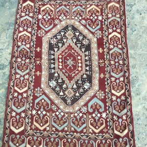 Handmade Rug French Style Aubusson Rug Vintage Rug Bedroom Rug Needlepoint Rug Wool Kilim Rug Floral Design Rug Oriental Rug, 109 x 73 cm