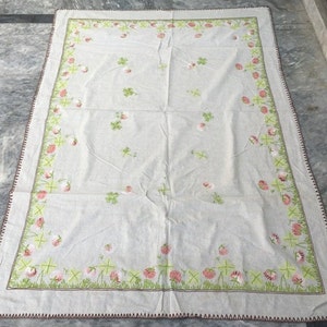 4x5 FREE SHIPPING ! Antique Turkish Tablecloth Kitchen dinning Tablecloth Hand Embroidered Tapestry crochet Floral table cover 156 x 107 cm