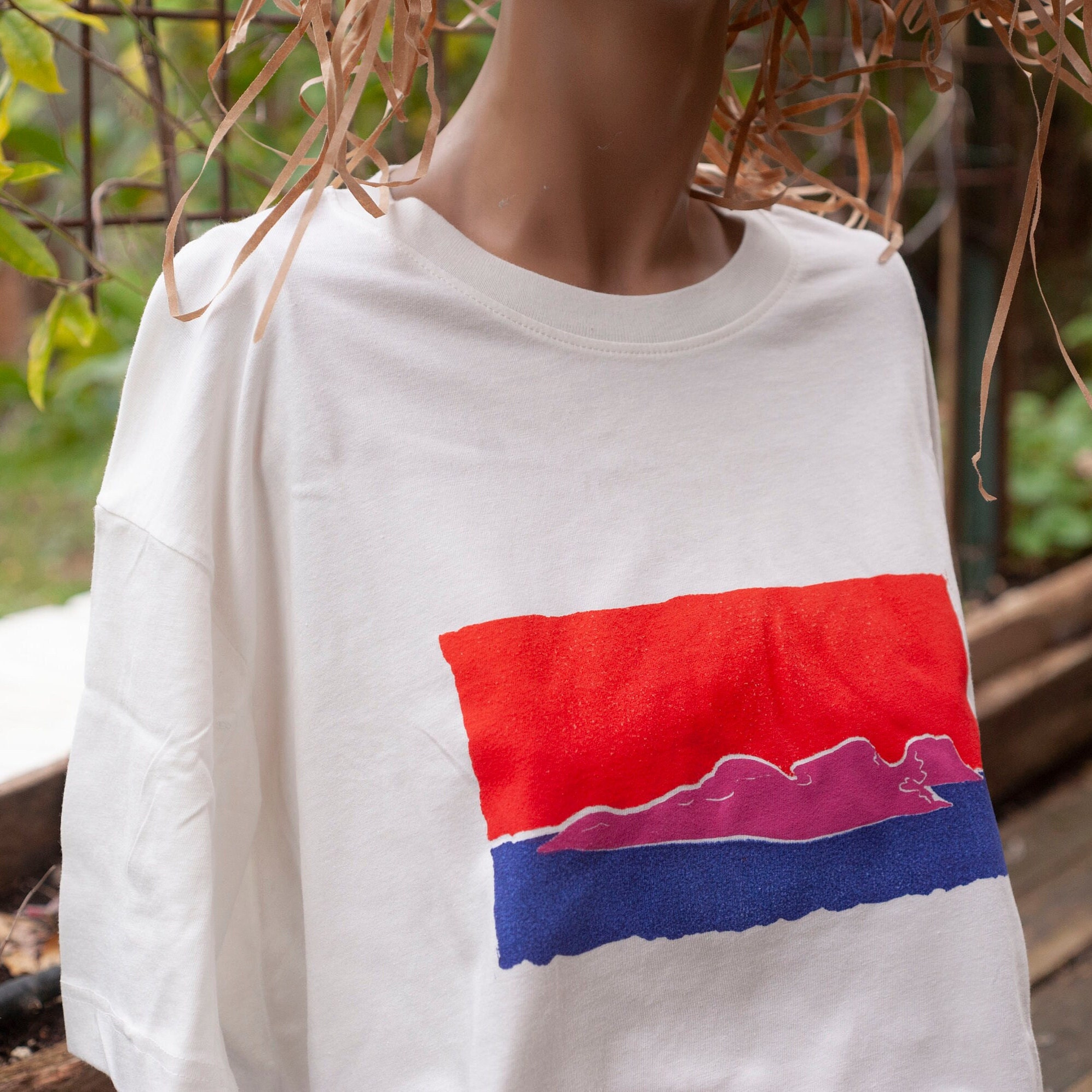 ITHACA TShirt Warm colors