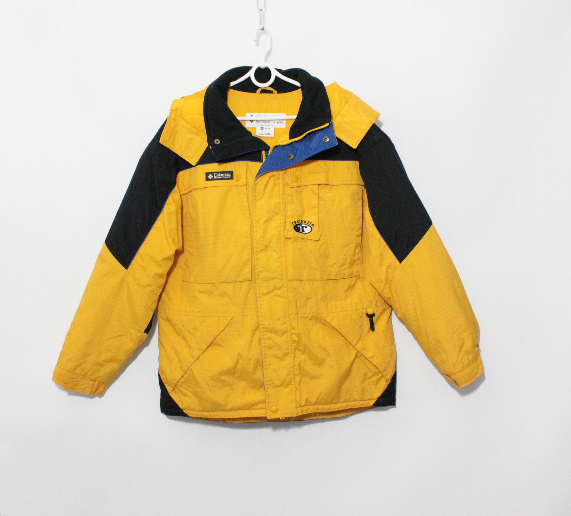 columbia tectonite jacket
