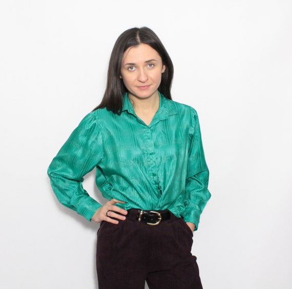 Red Satin Blouse Long Sleeve Mock Neck Career Top Shiny Silky Shirt Woman/'s Vintage 80/'s Size 8 Retro Vibrant Spring Summer Nautical