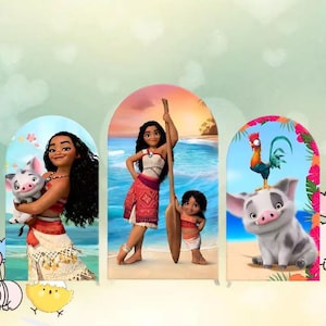 Pu&ograve; includere: Tre ritagli colorati a forma di arco con personaggi del film d'animazione Moana. I ritagli raffigurano Moana con Pua il maiale, Moana con una pagaia e un bambino e Hei Hei il gallo con Pua. Gli sfondi sono scene tropicali.
