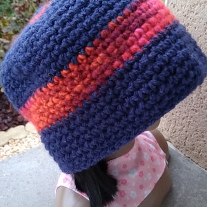Women&#39;s bob hat / Wool, acrylic, alpaca / Handmade