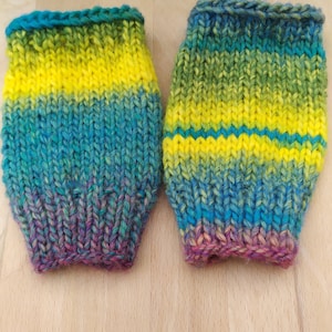 Colorful wool mittens for women