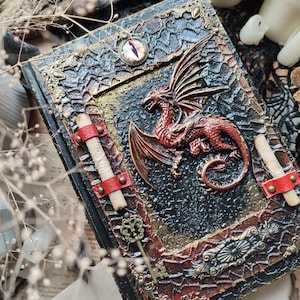 手作りのドラゴンジャーナルファンタジーノートグリモアジャーナルゴシック作家への贈り物空白の魔法のノート魔女ジャーナルDnDブックスペルブック