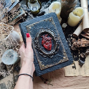 Grimorio, diario, libro degli incantesimi delle streghe, libro delle ombre, libro degli incantesimi, libro di ricette, album da disegno personalizzato, libro magico, diario vuoto, diario dei sogni, stregoneria immagine 12