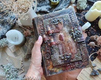 Grimoire journal Charmed book Custom sketchbook Book of Shadows Spell book Witchcraft Practical Magic book Fairly book Blank grimoire Tome