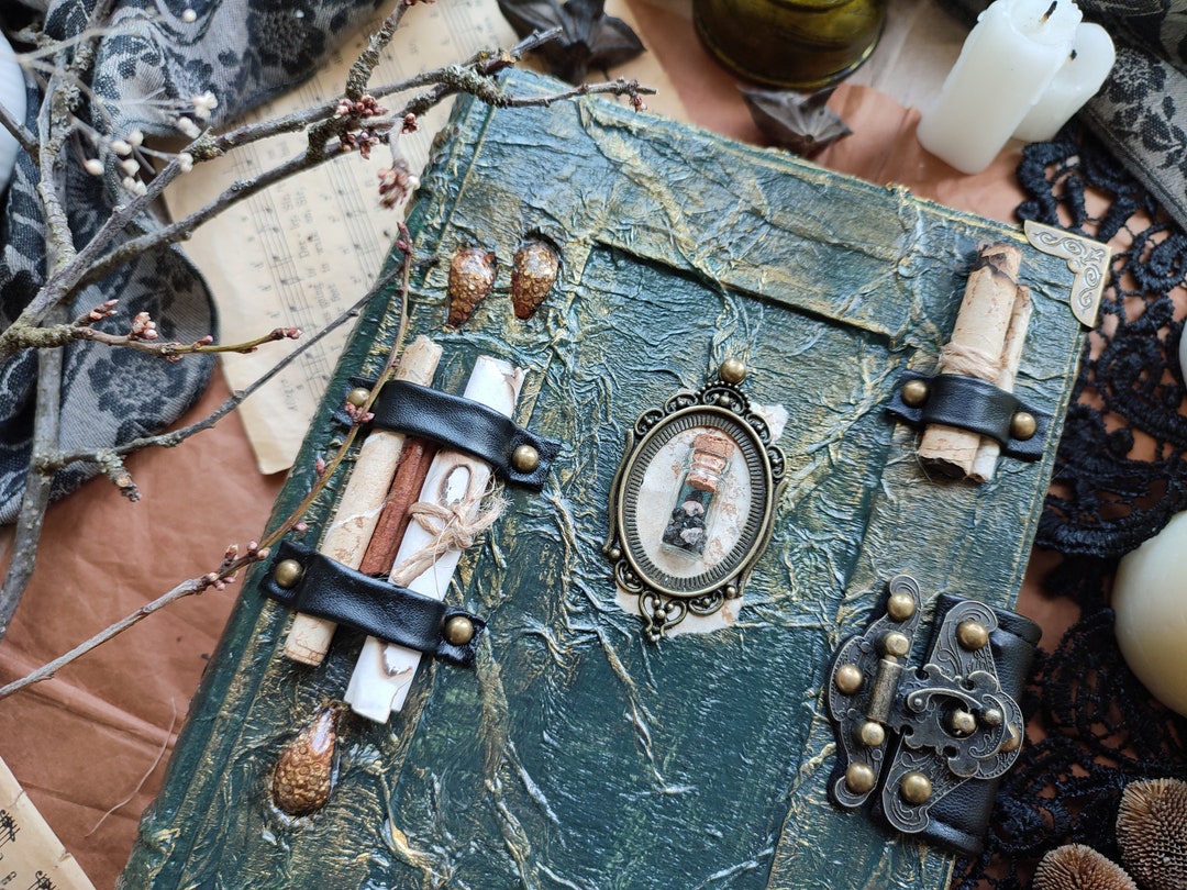 Journal de sorcière Journal Grimoire Livre des Ombres Livre de - Etsy