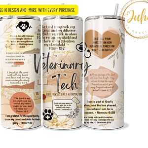 Puede incluir: Tres vasos blancos de acero inoxidable con vers&iacute;culos b&iacute;blicos y gr&aacute;ficos veterinarios. Los vasos presentan huellas de patas, corazones y dise&ntilde;os florales. El texto incluye "Veterinary Tech" y "Juho is Gracious".