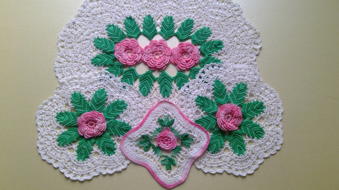 Vintage Crochet Dressing Table Set 4 Piece Rose Crochet Etsy