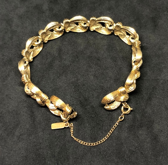 Vintage Monet GoldToned Chain Bracelet, Monet Jewe