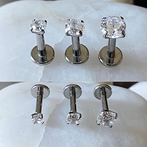 ASTM F136 Titanium Round Gem Prong Set Labret Cartilage Helix Tragus - Gem Sizes 2.5/3mm/4mm - Bar Size 6mm /8mm