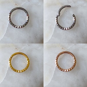 ASTM F136 Titanium Pyramid Effect Hinged Segment Septum Clicker Daith Rook Ring 1.2mm 8mm