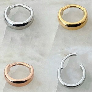 Wide Chunky Thicker Edge Effect Hinged Clicker Ring 1.2mm 8mm - Choice of 3 Colours