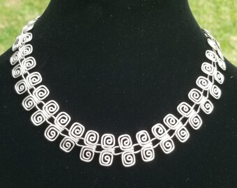 Square Spiral Sterling Silver 17" Collar Necklace from Mexico. 42.16 Grams Mexican Collar Sterling Silver 17 Inch Spiral Necklace.