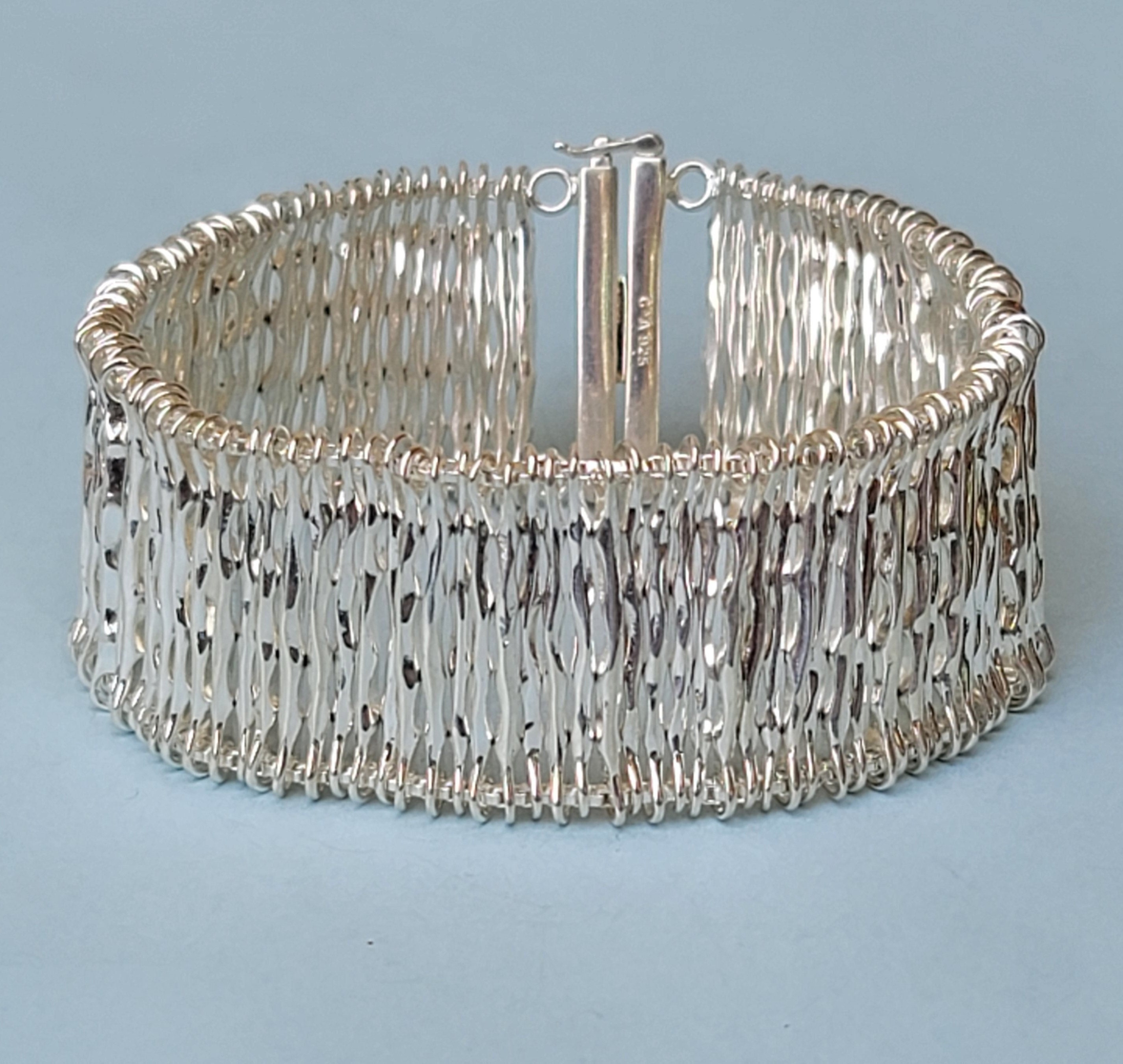 VINTAGE 925 Silver Wave Design Bangle