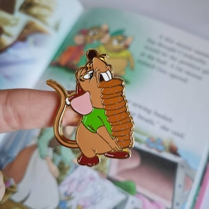 Weihnachtsplätzchen Cinderella Gugus inspirierter Emaille Pin Anstecker