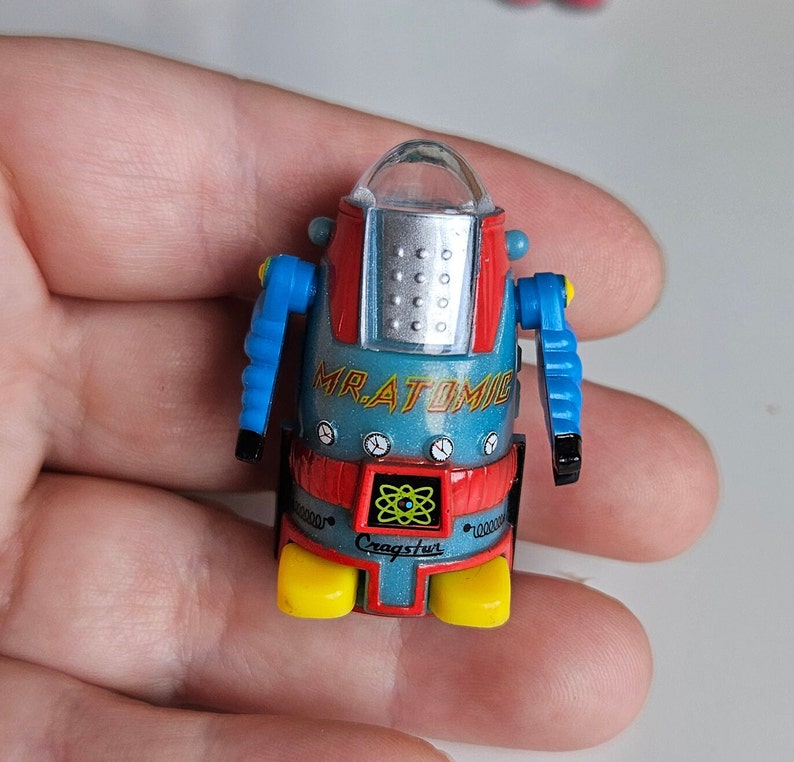 Mini Vintage Retro Robots Figure 4cm Small Mr Atomic