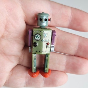 Mini Vintage Retro Robots Figure 5cm Atomic Robot Man