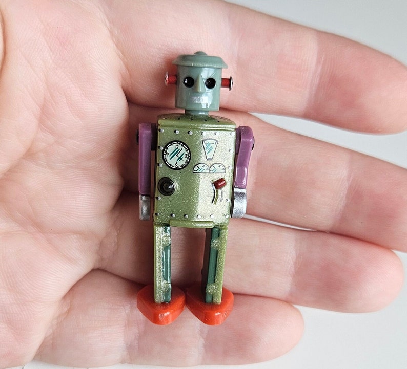 Mini Vintage Retro Robots Figure 5cm Atomic Robot Man