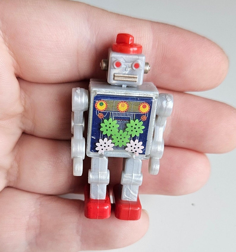 Mini Vintage Retro Robots Figure 5cm Gear Robot