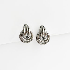 Silver Gleam Earrings
