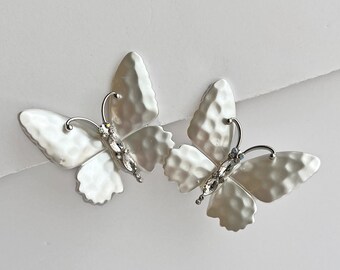 Pearl Flutter Earrings