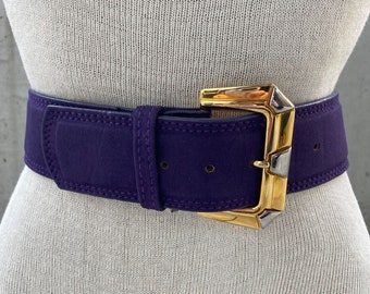 Vintage purple suede belt, 80s new wave belt, chunky gold tone buckle with silver accents, retro maximalist style, corporate fashion look