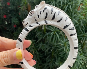 Vintage plastic zebra bracelet, chunky zebra bangle, modern natural safari bracelet, african safari souvenir, zebras lover gift, zoo bangle
