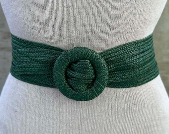 Vintage summer green belt, green straw waistband, retro raffia belt, beach boho wedding, rattan weave accessory, casual hamptons chic look