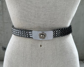 80s Grey Rope Belt, Iridescent Sea Shell Buckle, Bohemian  display picture 1