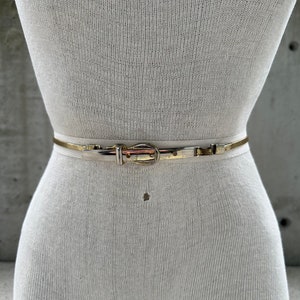 Cinturón elástico metálico dorado de los años 80, hebilla de metal, estilo minimalista, estilo glamuroso único, cinturón para fiestas de noche, cintura glamurosa y delicada.