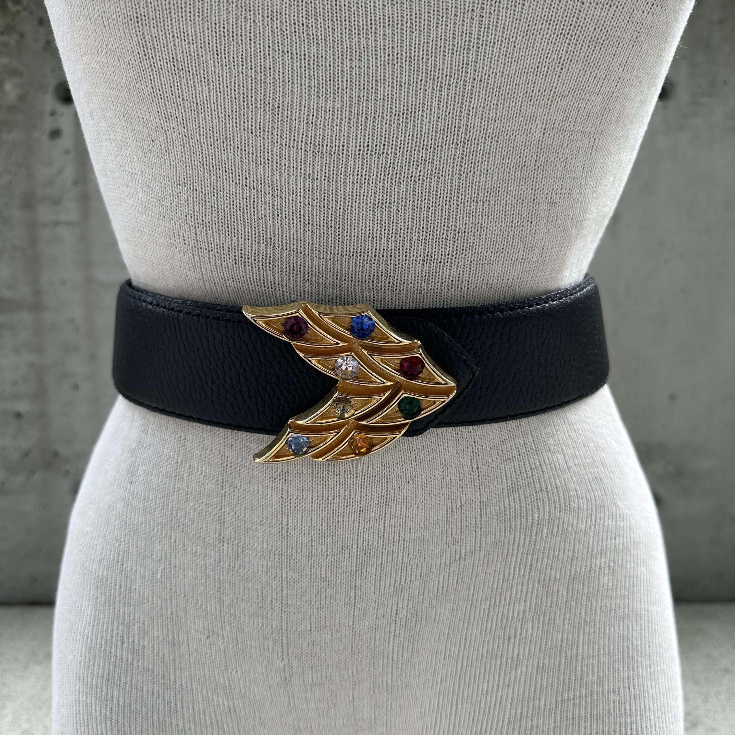 Vintage 1980’s Bob Mackie Black Cinch Belt with Silver Chain White Leather 1980s Vintage Belts for sale | eBay main image 3