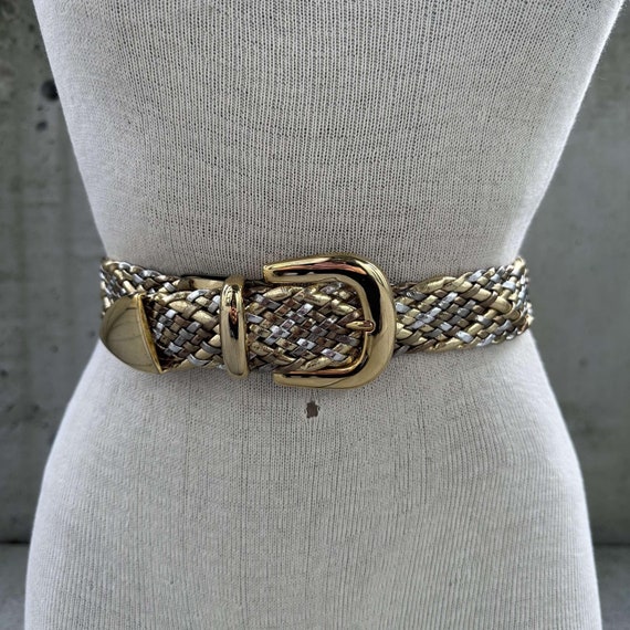 Vintage Gold-Tone Belt | Designer-Inspired Statement Piece VINTAGE GOLD TONE Stretch Belt Day Lor Wide Scale Statement  main image 2