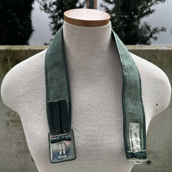80s Ceinture Emmanuel Dark Green Leather Belt, Covered  display picture 1